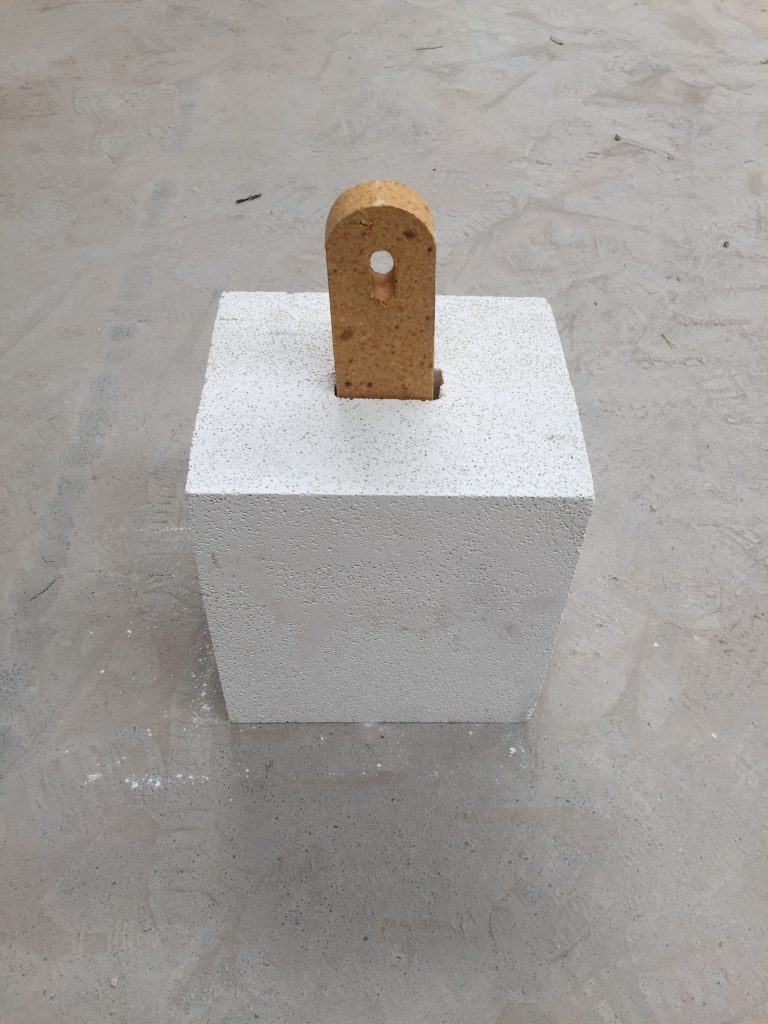 莫來石耐火磚價格_莫來石保溫磚廠家_莫來石輕質(zhì)磚哪里有賣-鄭州平順耐材