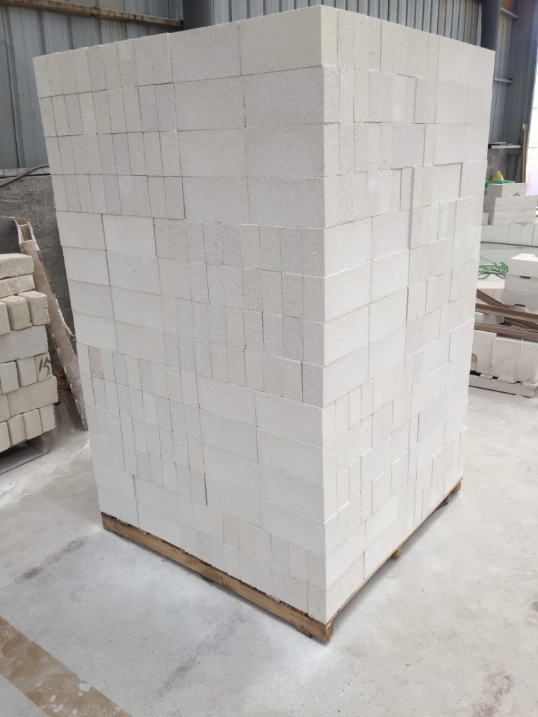 莫來石保溫磚_莫來石磚價格_莫來石聚氫保溫磚